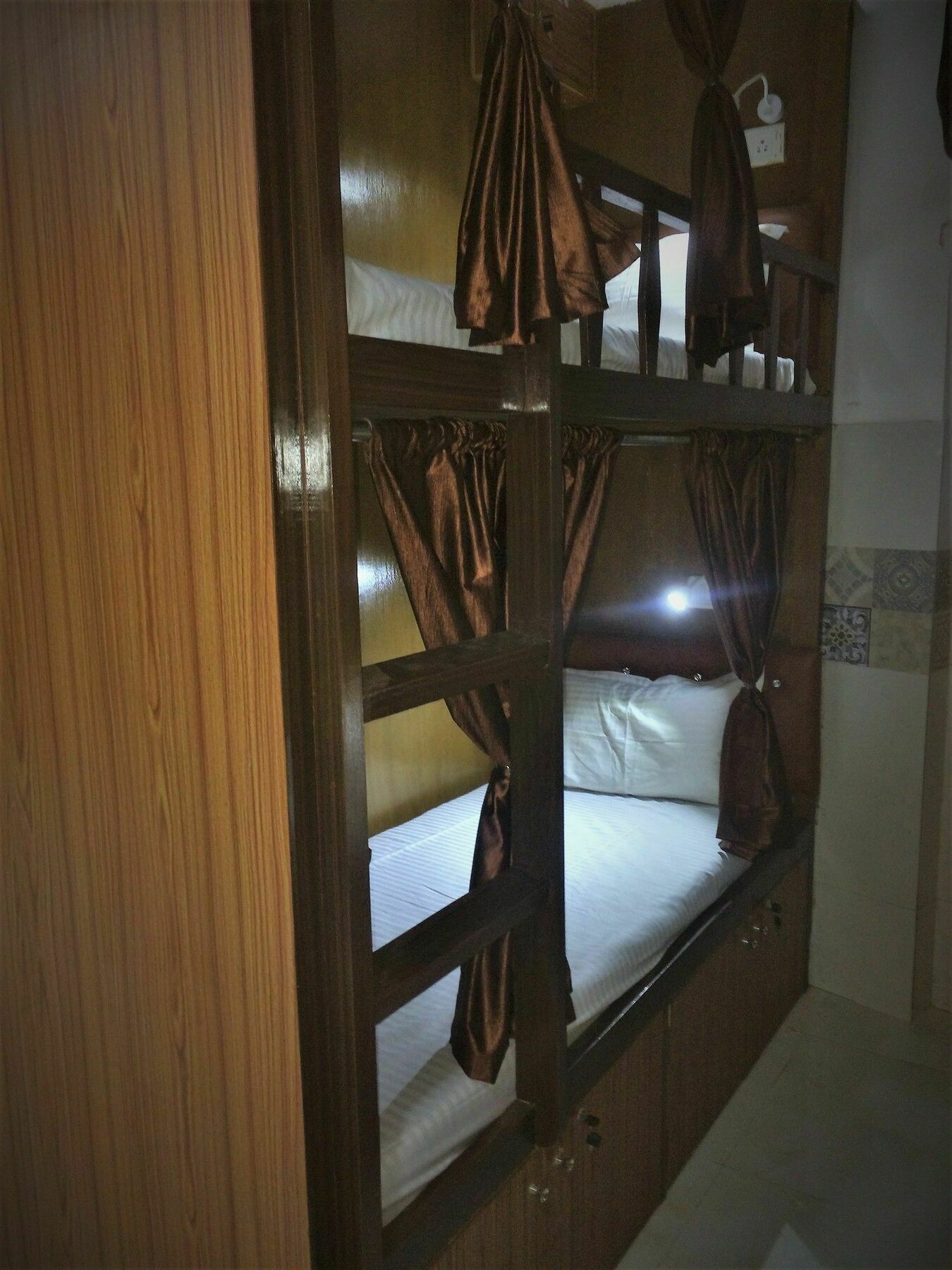 מומביי Zara Dormitory מראה חיצוני תמונה